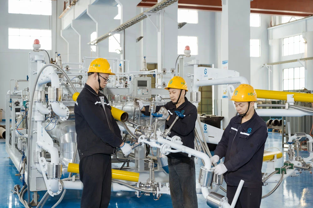 Hanlong factory equipment assembly area