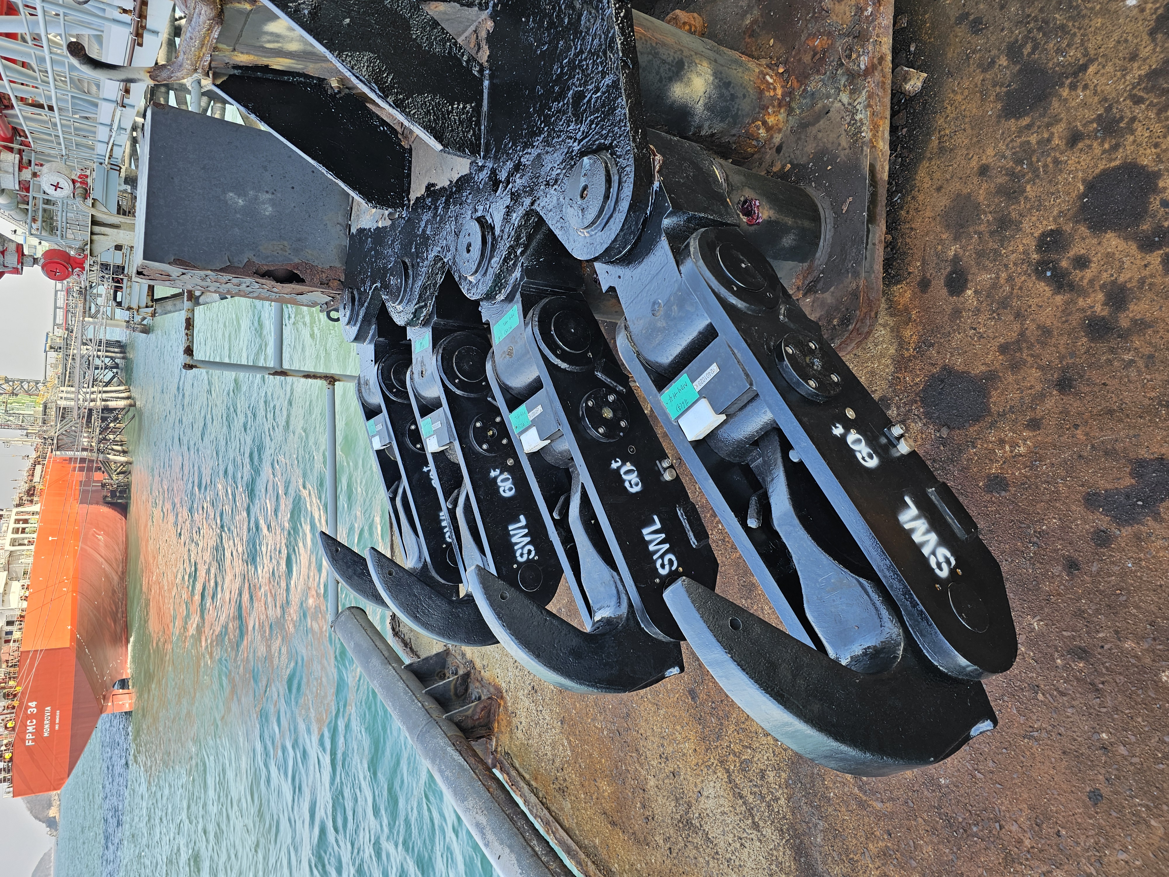 Safe Mooring Systems